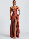 Mozision Slim Dress – Minimalist Elegance with an Open Back