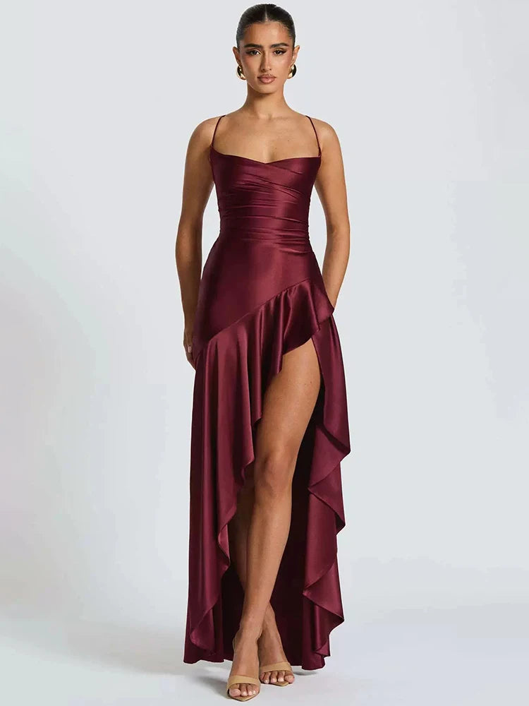 Mozision Slim Dress – Minimalist Elegance with an Open Back